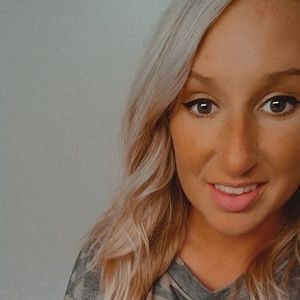 Meet your Posher, Melanie